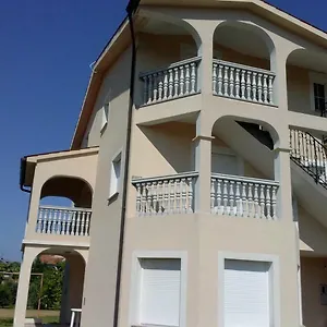 Slavko Appartamento Fažana