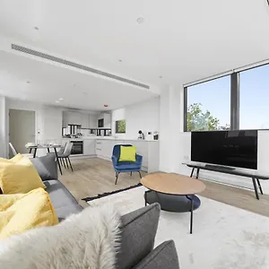 Executive In Bermondsey Free Wifi & Aircon By Aparts Appartamento Londra