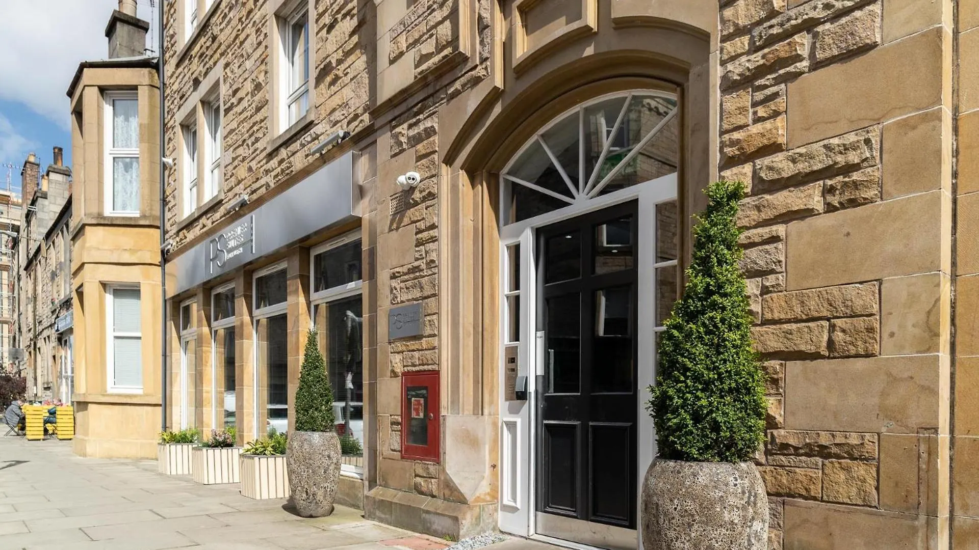 Premier Suites Edinburgh Fountain Court
