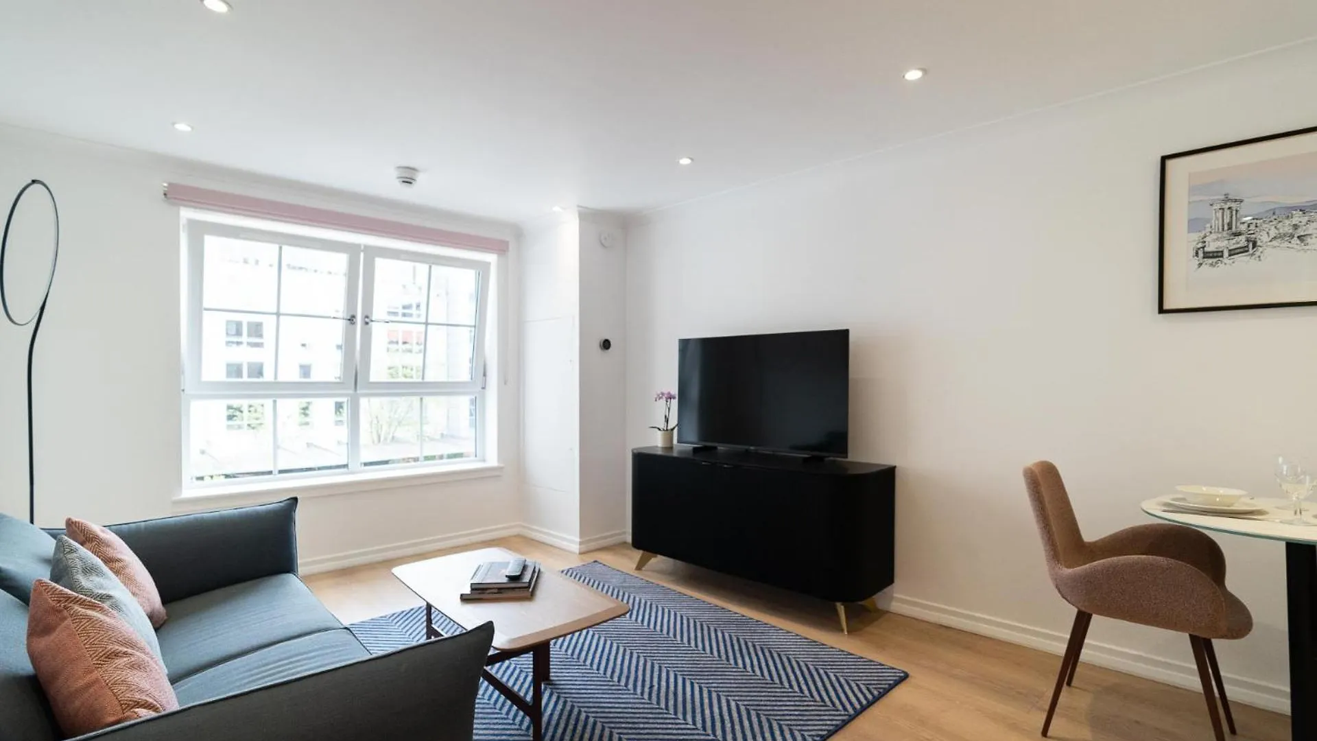 Premier Suites Edinburgh Fountain Court 0*,