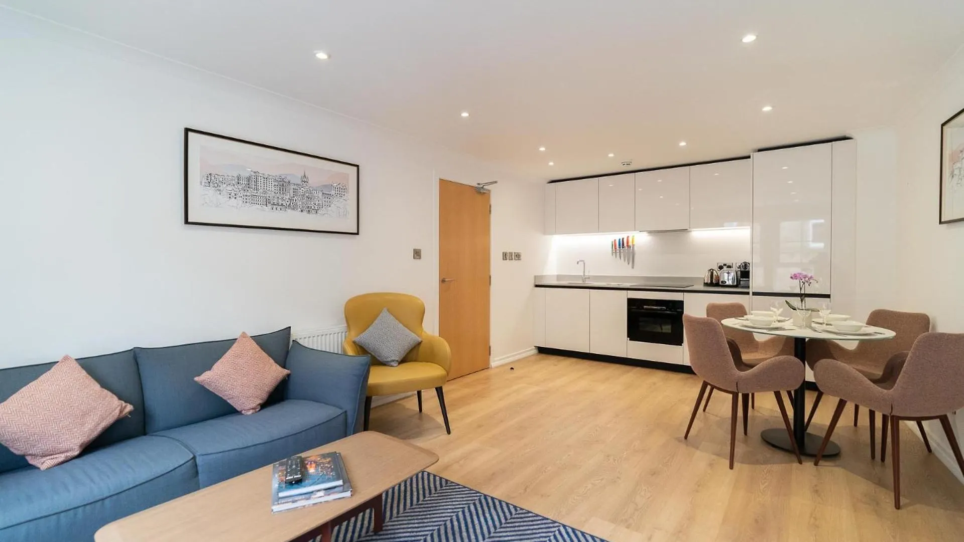 Premier Suites Edinburgh Fountain Court